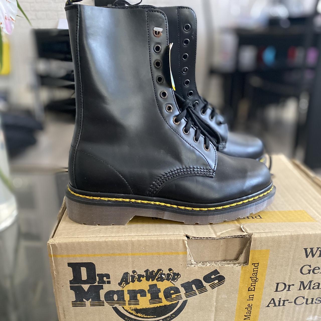 Dr martens sales 1490z