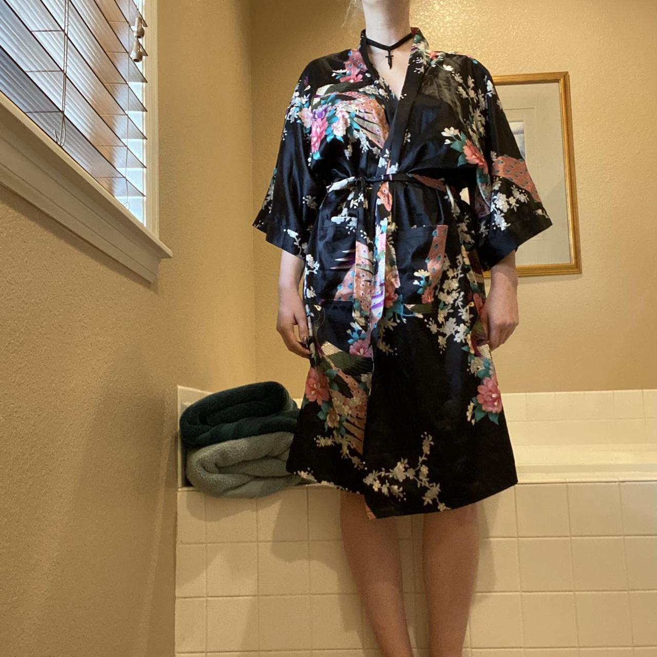 Beautiful satin robe. Inside ties to ensure that... Depop