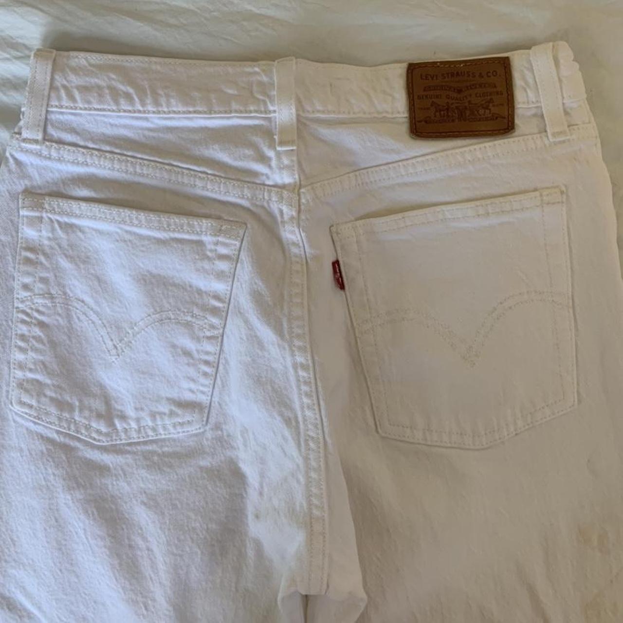 Levi's Women's White Trousers | Depop