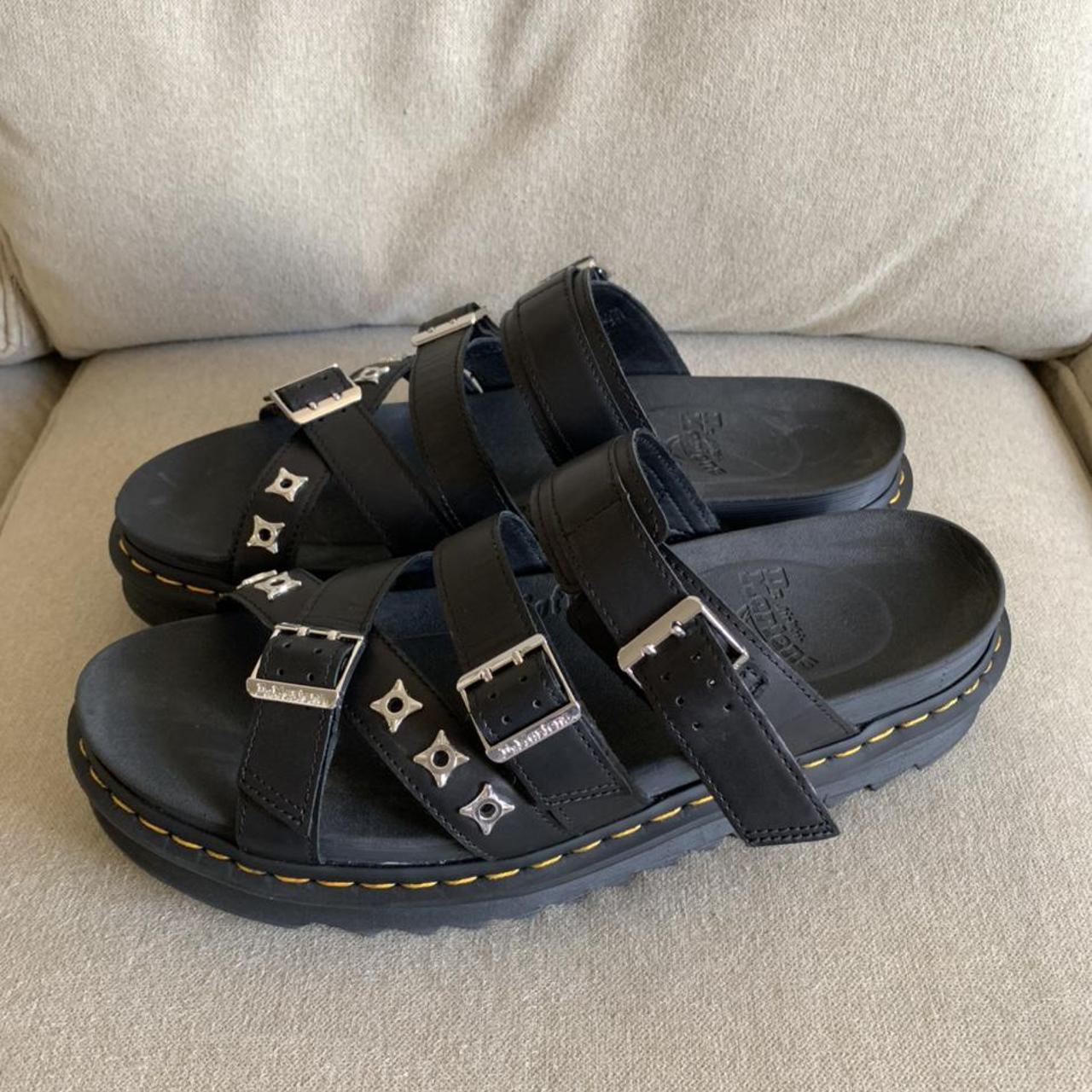 Dr Martens★RYKER II HARDWARE スライド サンダル★スタッズ Dr Martens☆RYKER II HARDWARE スライド サンダル☆スタッズ