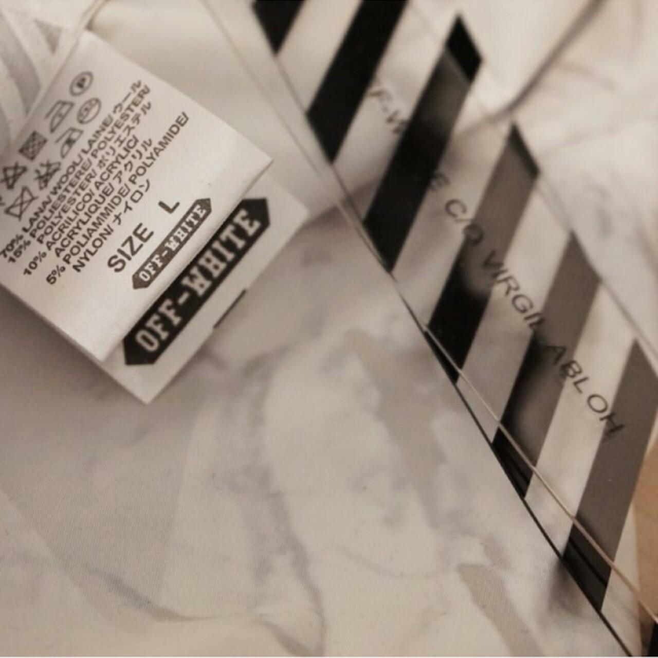 Windbreaker off white c/o virgil abloh marble Depop