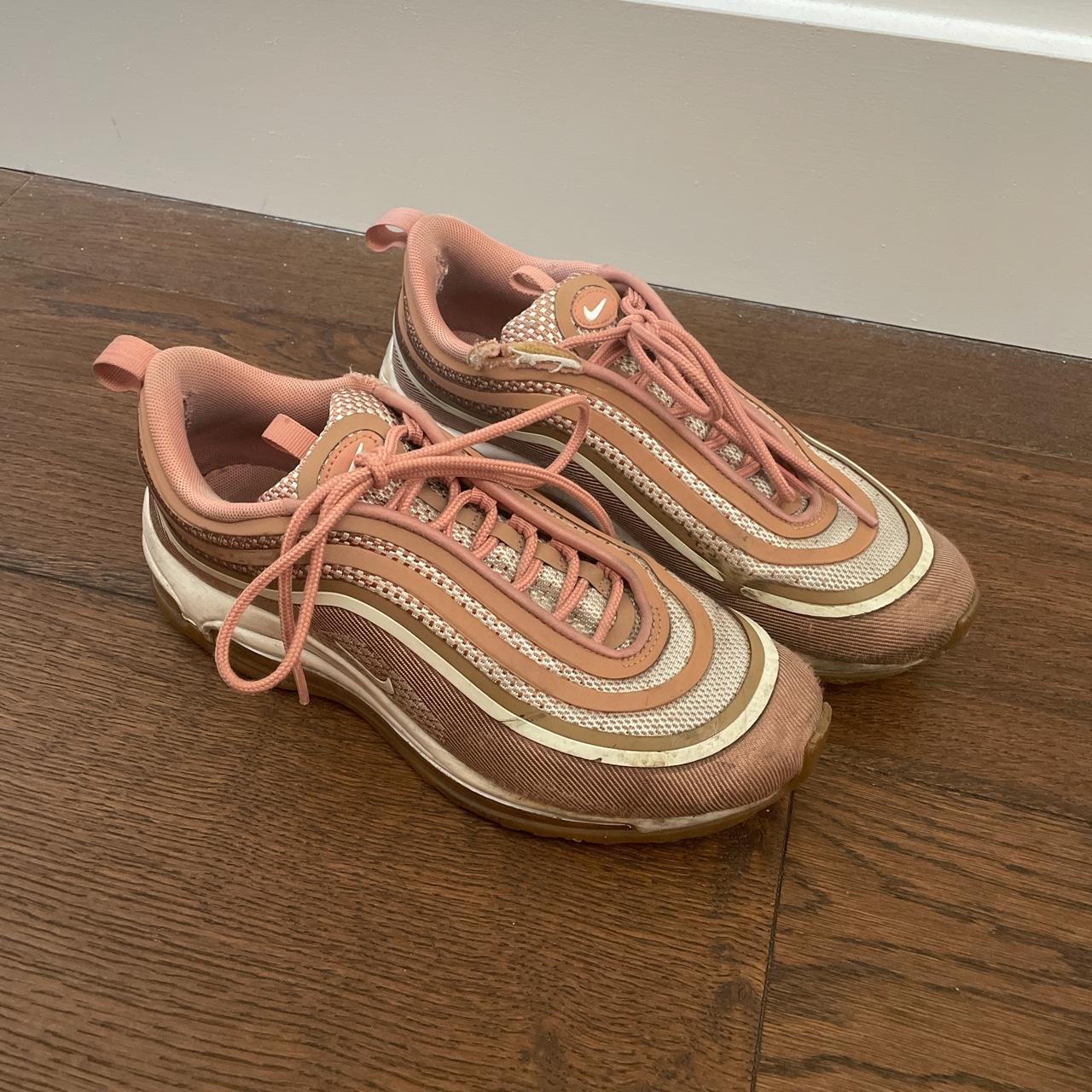 Nike air max 97 ultra trainers in shop rose gold