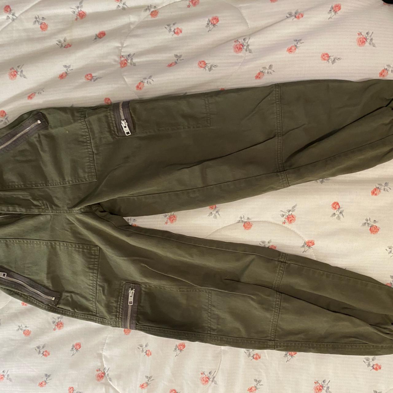 Aritzia TNA cargo pants. Slightly cropped on me with... - Depop