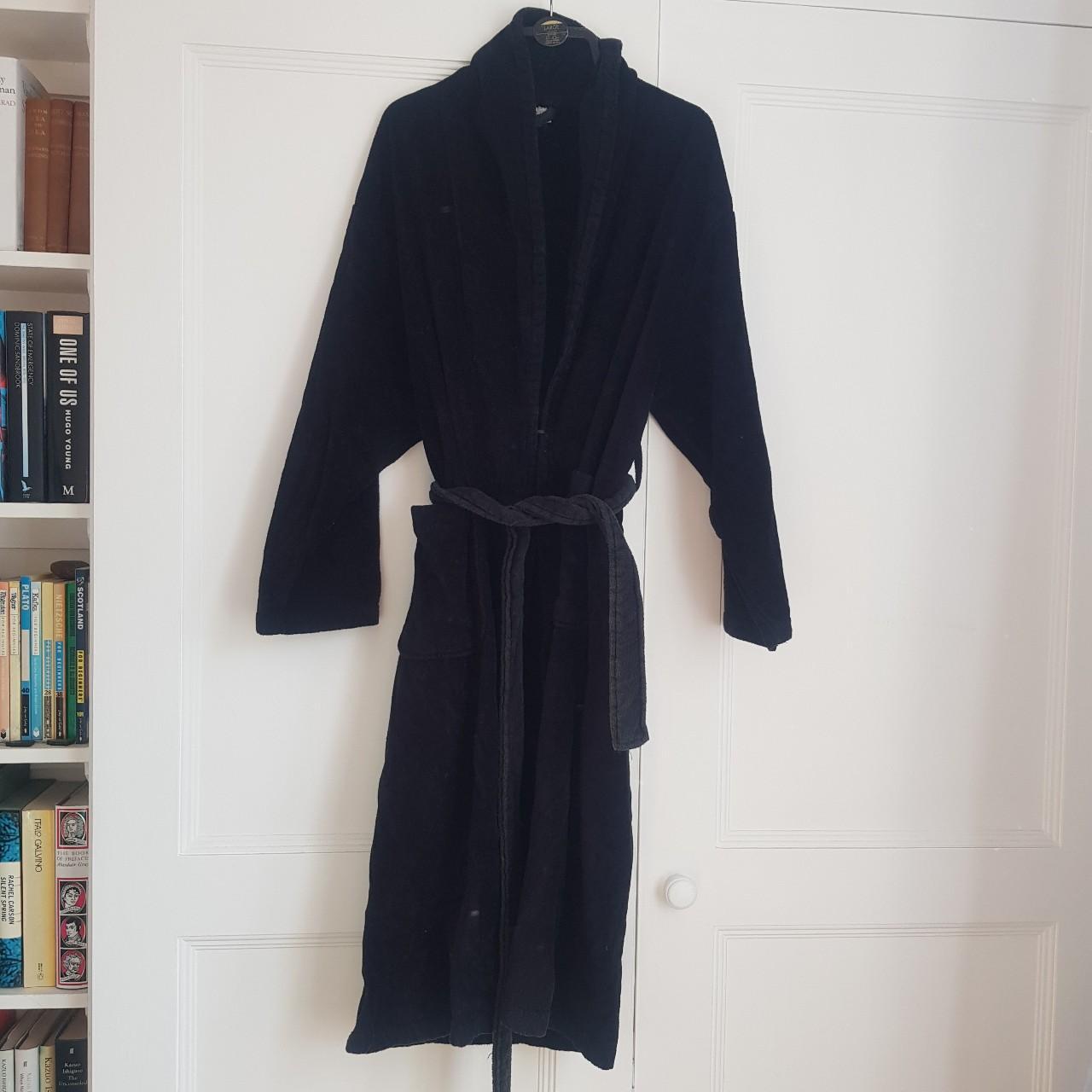 Calvin Klein Men's Black Robe Depop