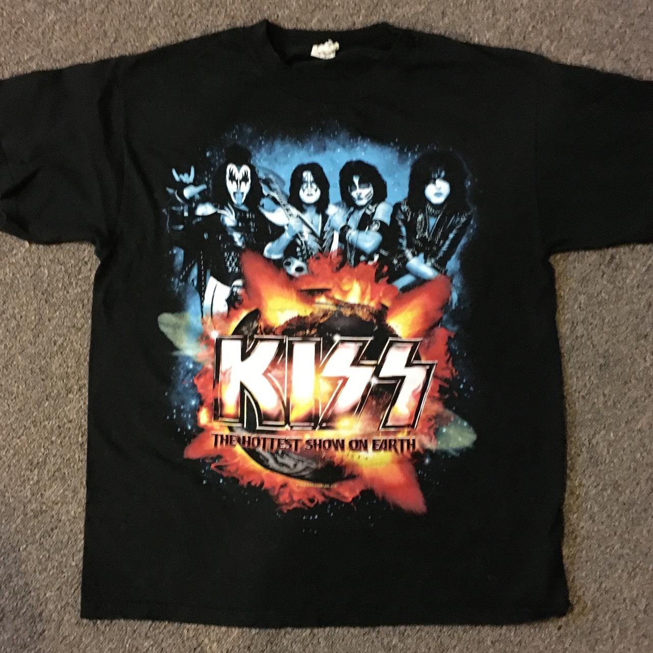 T shirt kiss on sale band