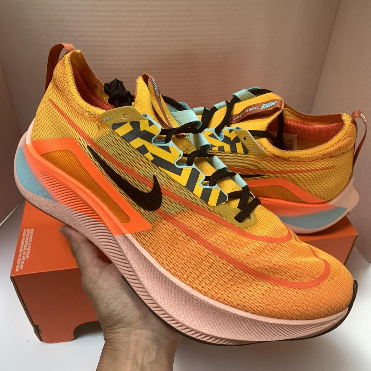 nike free trainer 4.0 v4 mens yellow