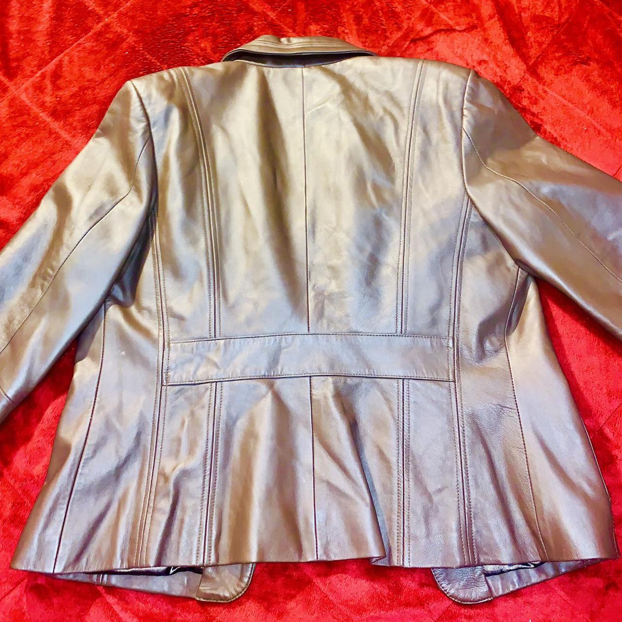 🤎Vintage Brown Leather Jacket🤎In amazing condition.... Depop