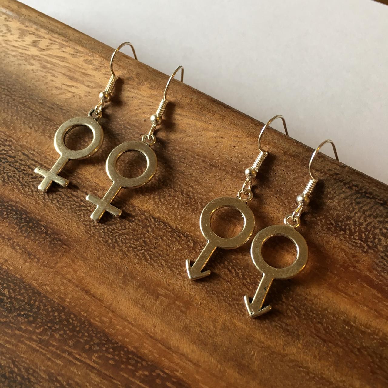 🚺 Male And Female Sex Symbol Earrings 🚹 You Will Depop 4113