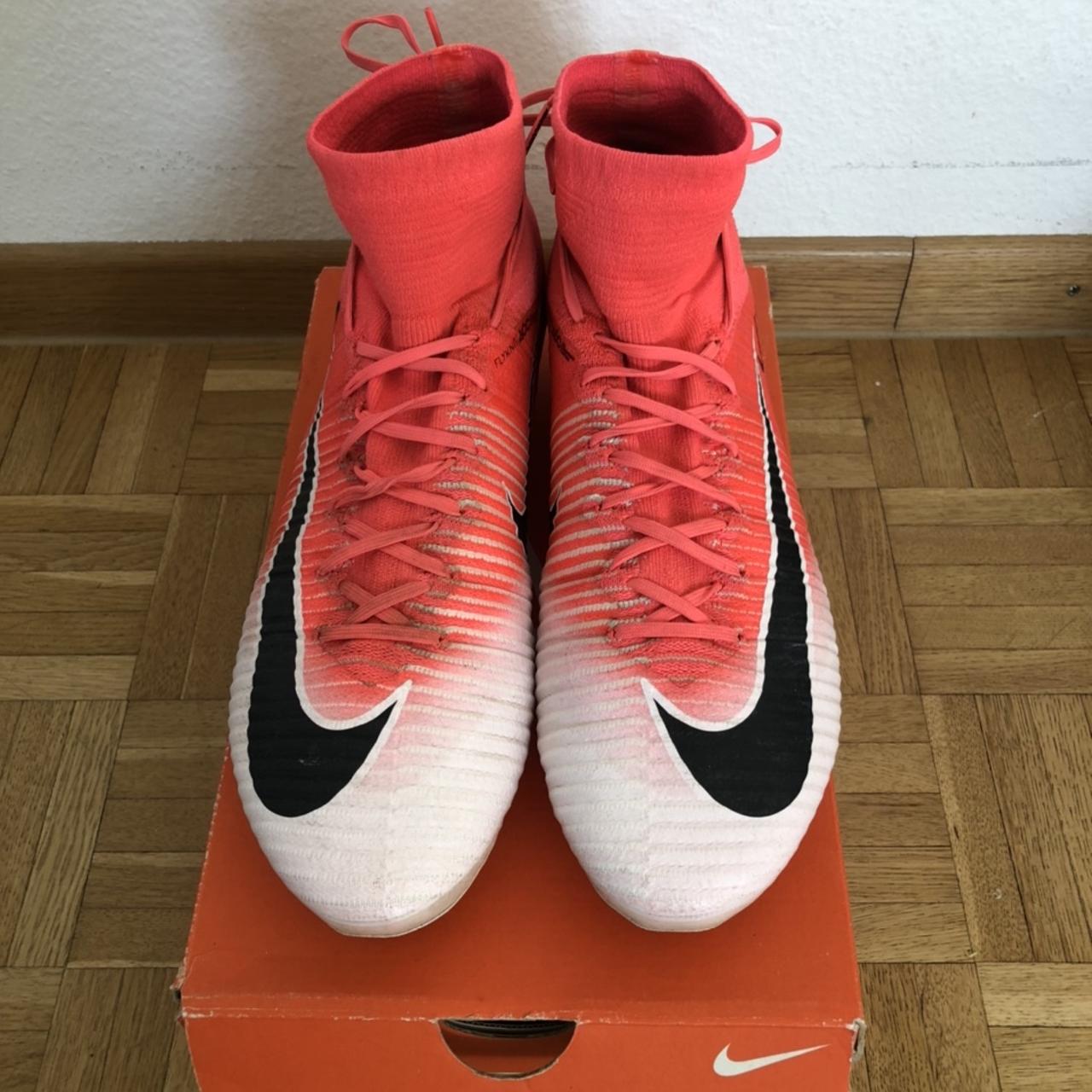 nike mercurial superfly v pink