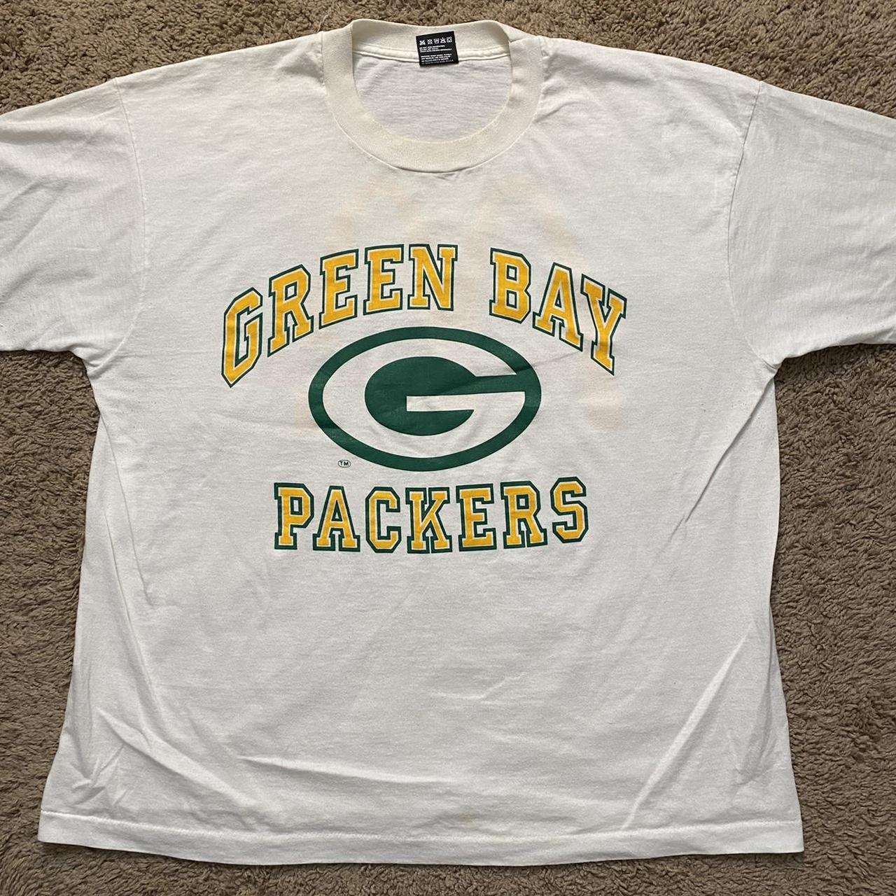 Green Bay Packers TShirt, Trendy Vintage Retro Style NFL Unisex