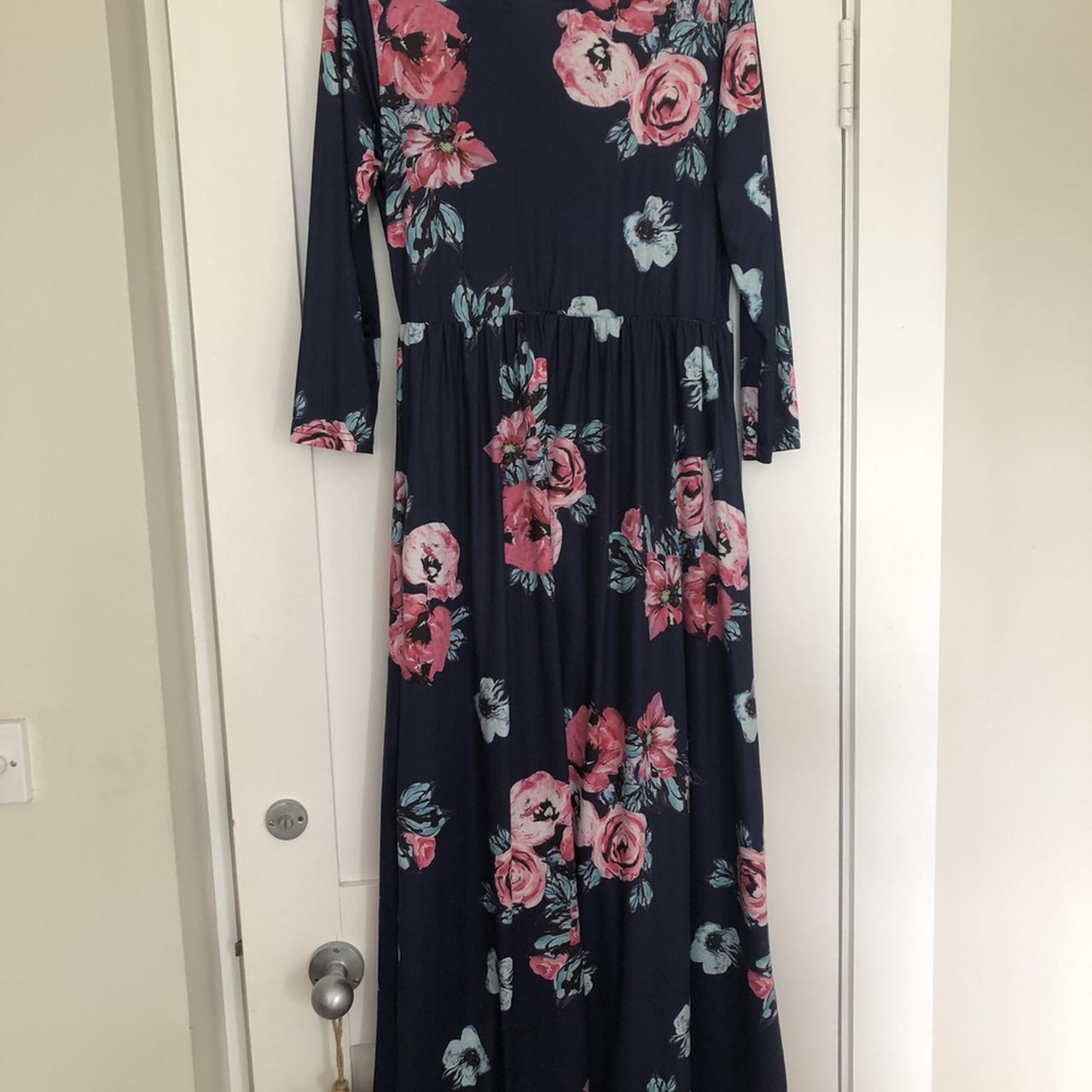 Navy Floral maxi dress, size L, no returns or refund... - Depop