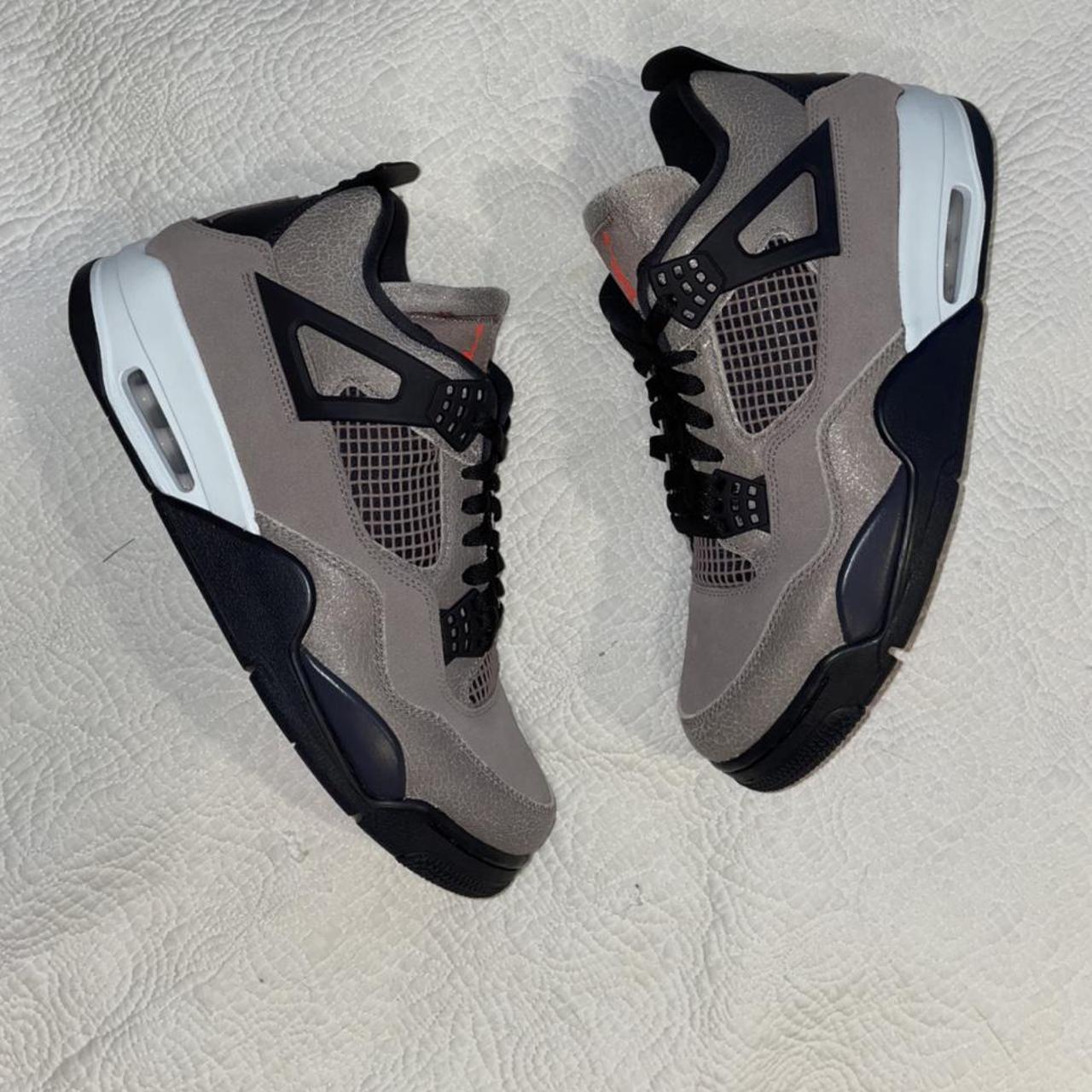 footlocker jordan 4 taupe haze