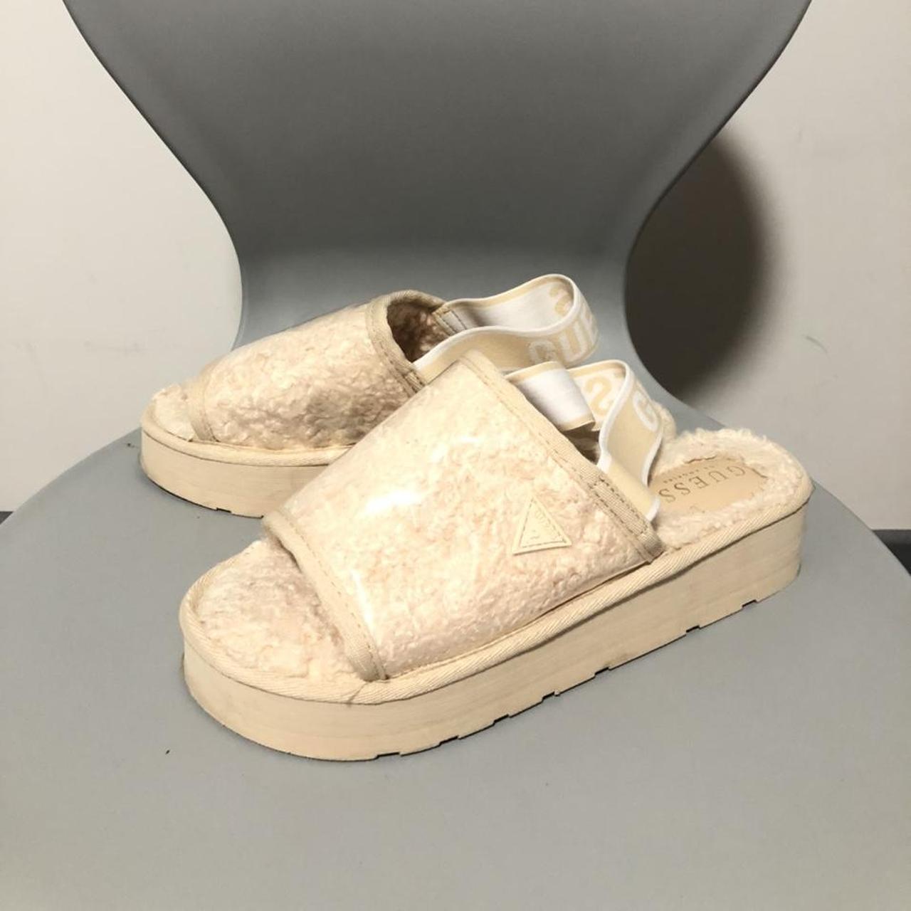 womens sliders guess