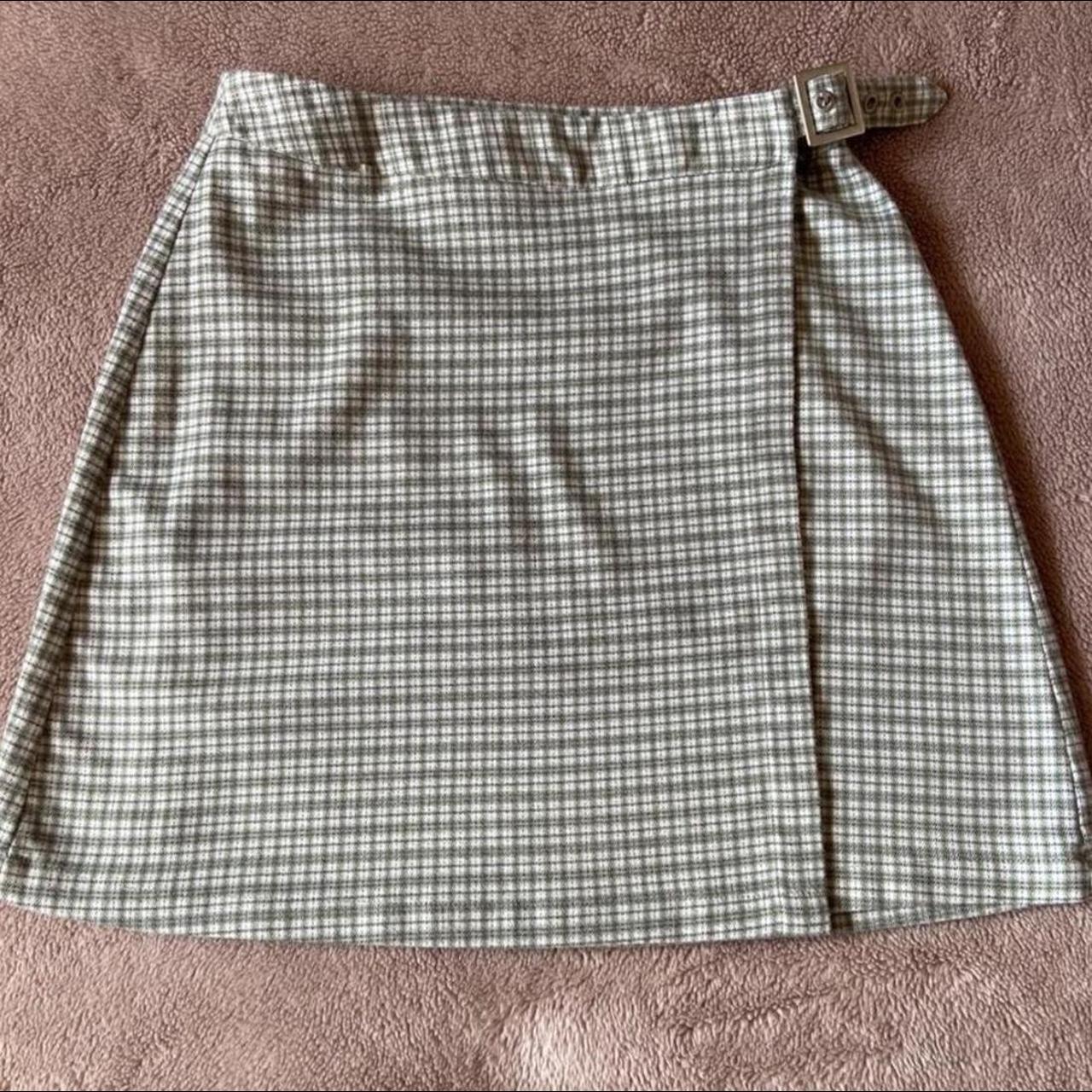 brandy Melville wrap skirt really cute and comfy... Depop