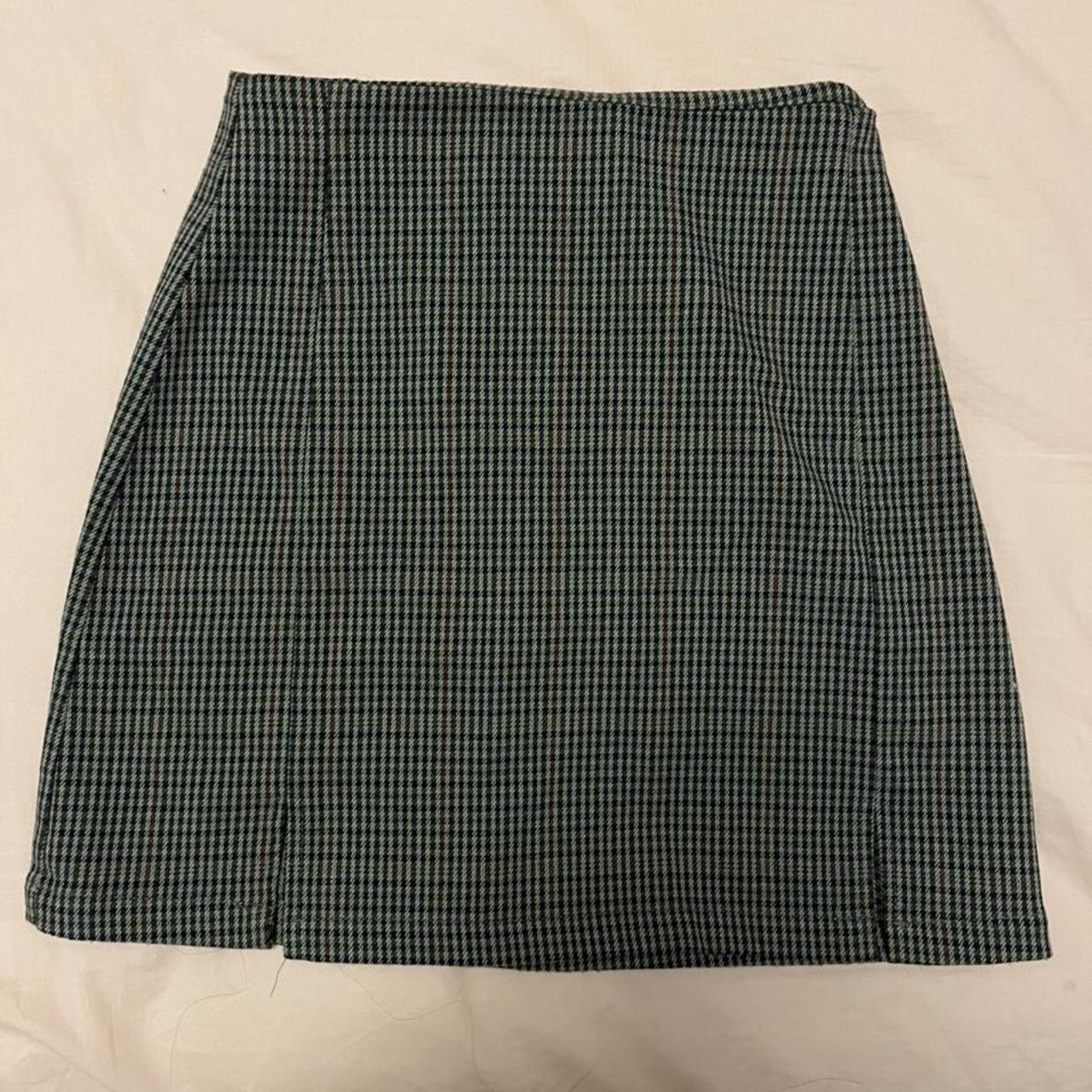 Brandy Melville Women's Green and Brown Skirt Depop