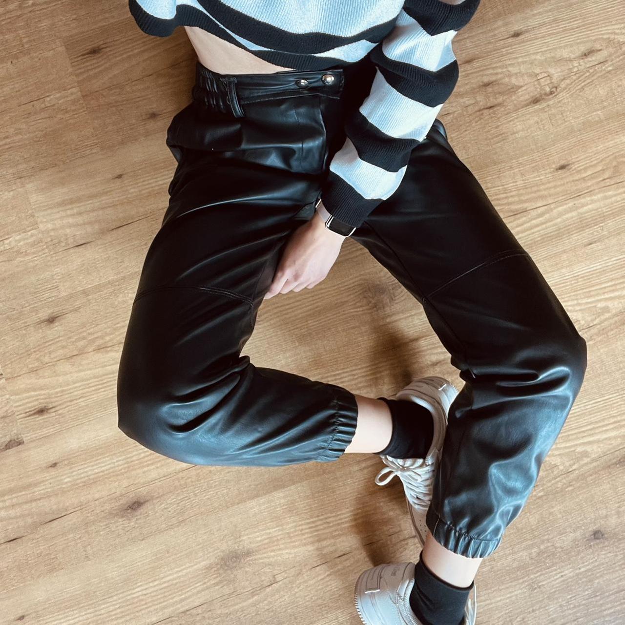 Bershka joggers online