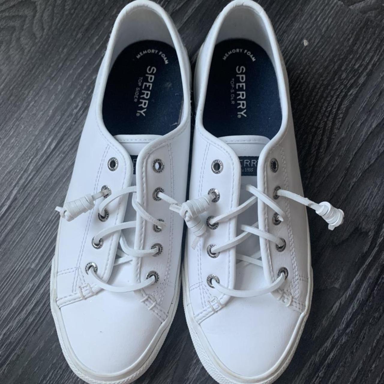 sperry boat shoes clearance