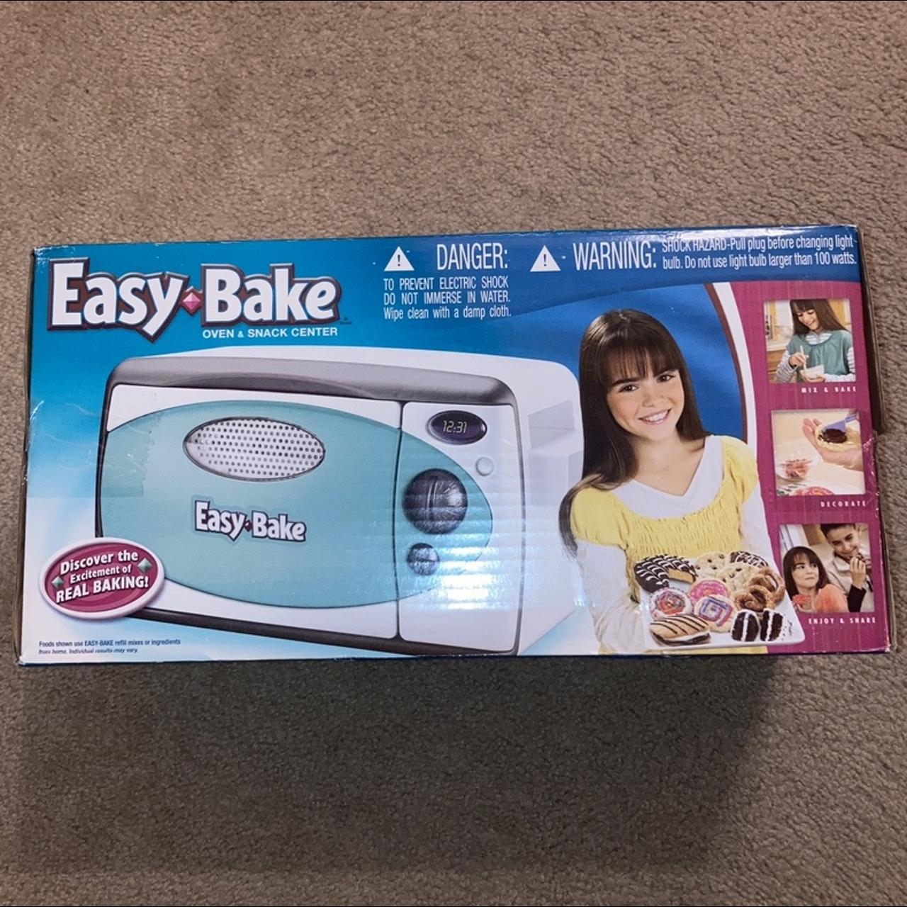 brand new easy bake oven