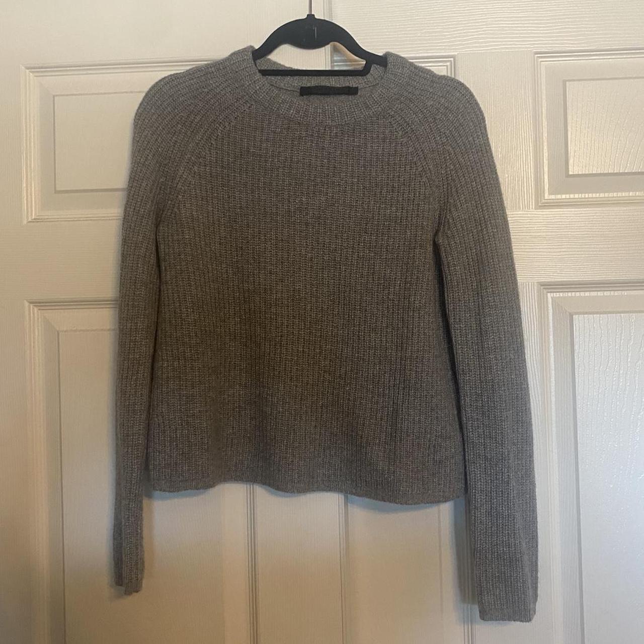 Jenni Women's Grey Jumper | Depop