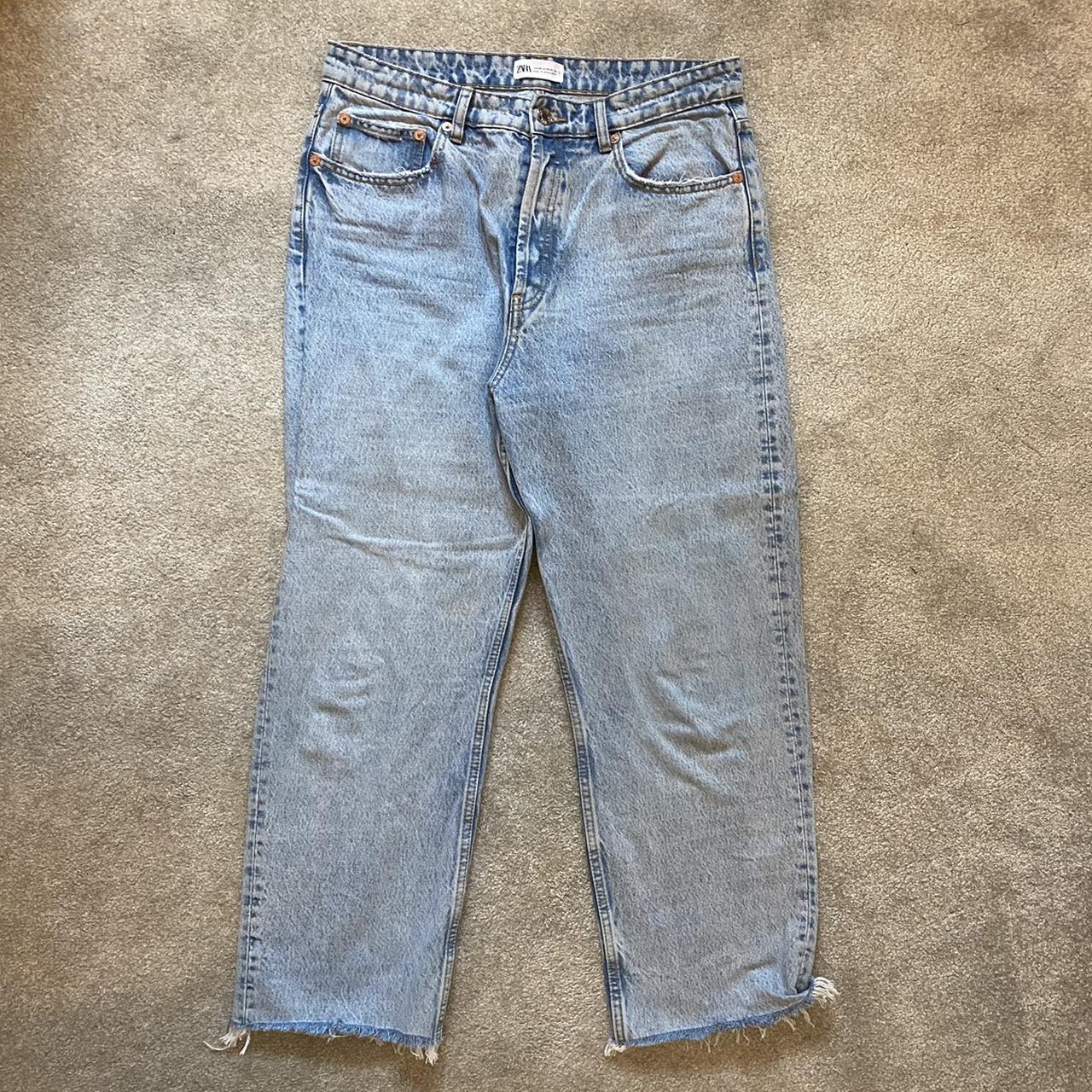 Zara High Waisted straight leg jeans with frayed... - Depop