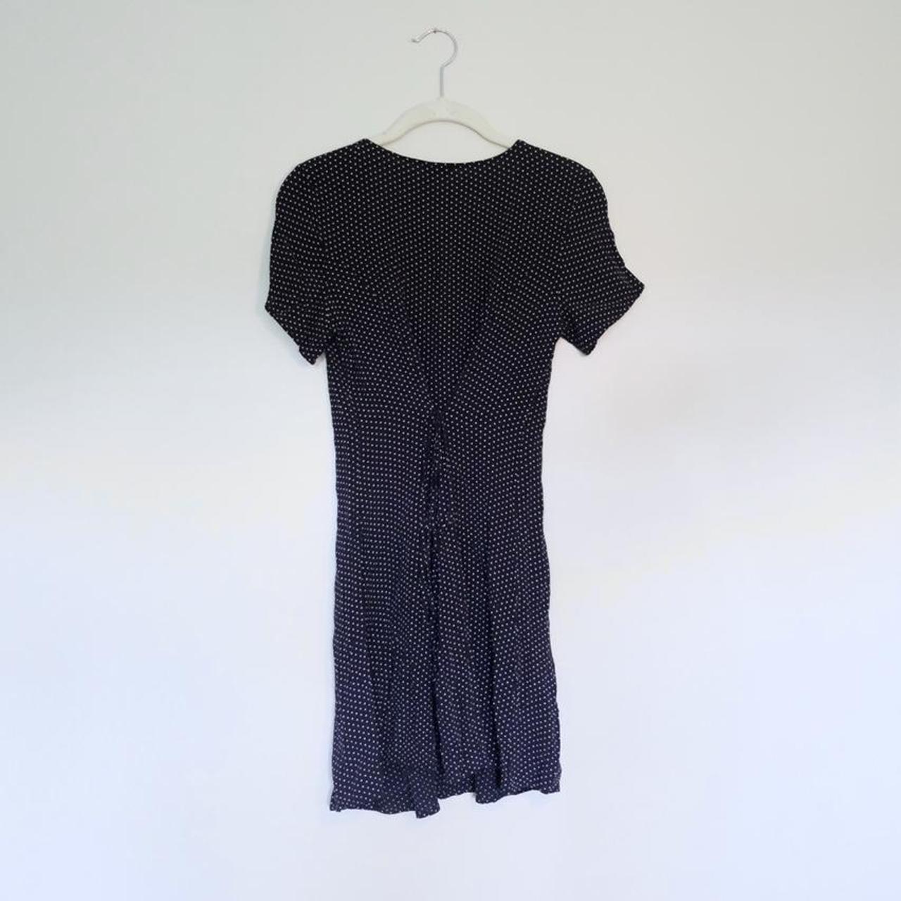 希少Brandy Melville Abby Dress Brandy Melville] Abigail Dress