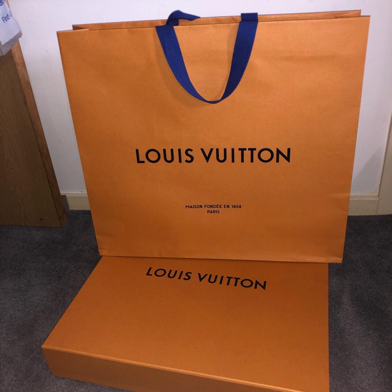 LOUIS VUITTON GIFT packaging Genuine LOUIS VUITTON gift sets £40.00 -  PicClick UK