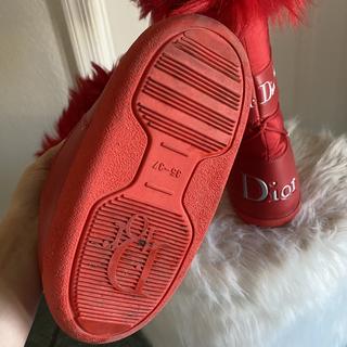 Christian Dior Red 2000s Rare Fur Moon Boots · INTO