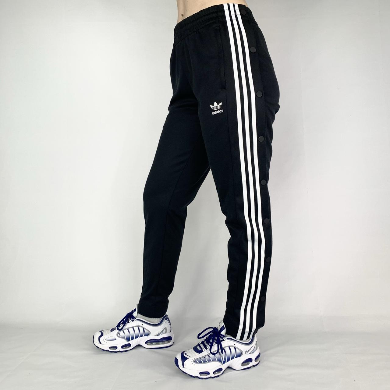 Adidas originals joggers deals with poppers black