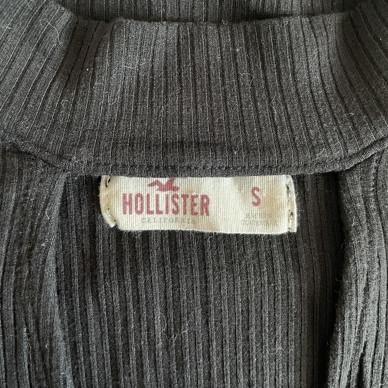 hollister: black ribbed mock neck long sleeve top... - Depop