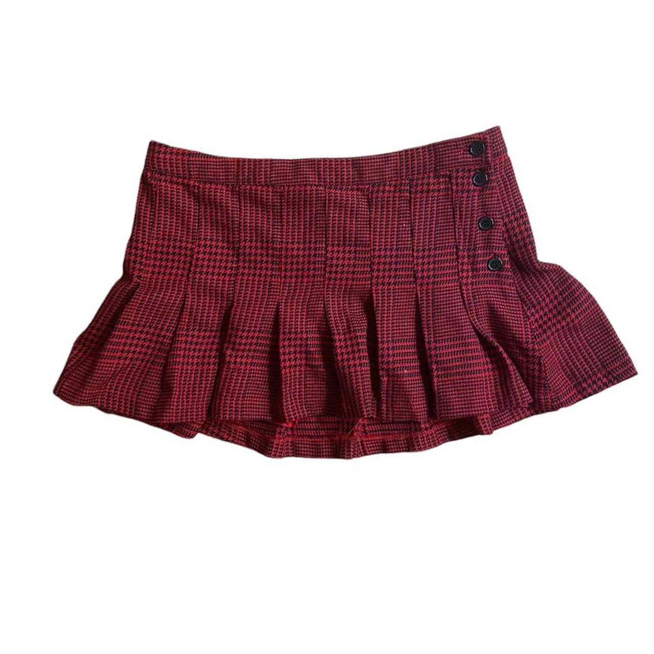 red houndstooth print mini pleaded skirt with... - Depop