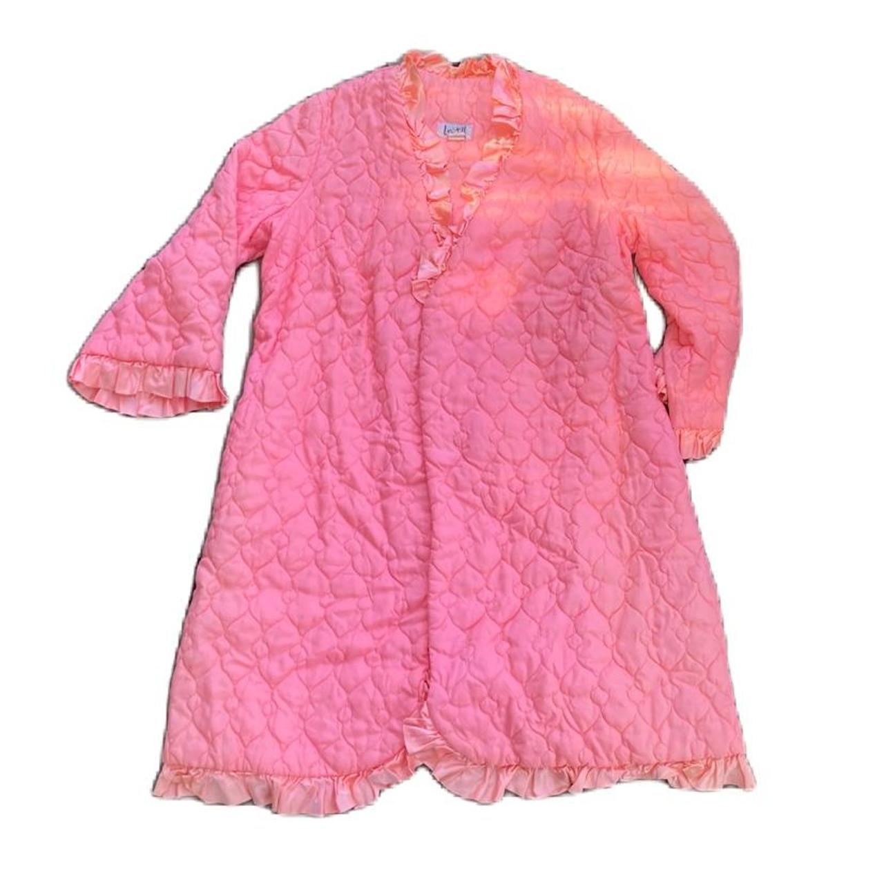 Fluffy pink vintage 50s bathrobe. Quilted pink... - Depop