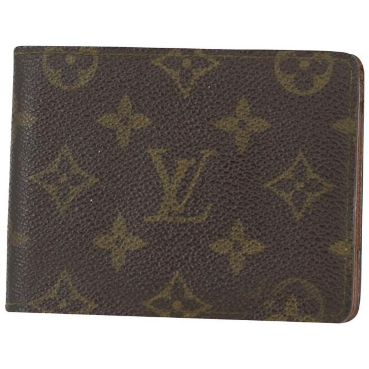 Louis vuitton men's wallet in monogram - Depop