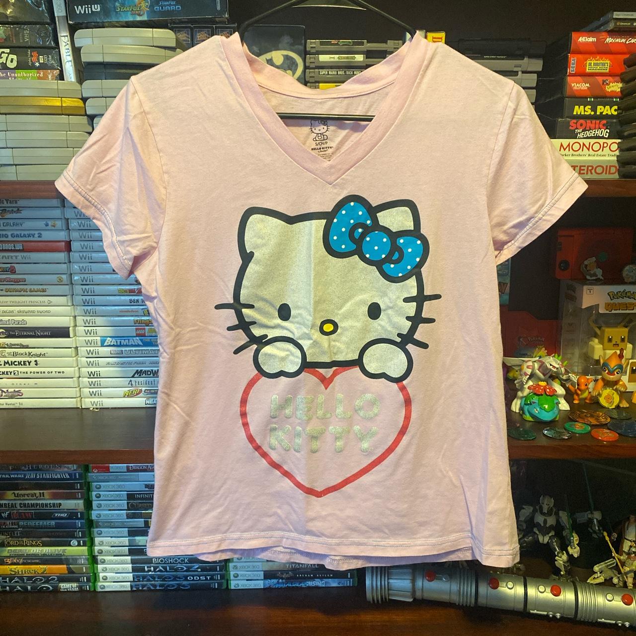 Hello kitty 🐱 🎀 v neck tee Women’s/ch size S 🏷... - Depop