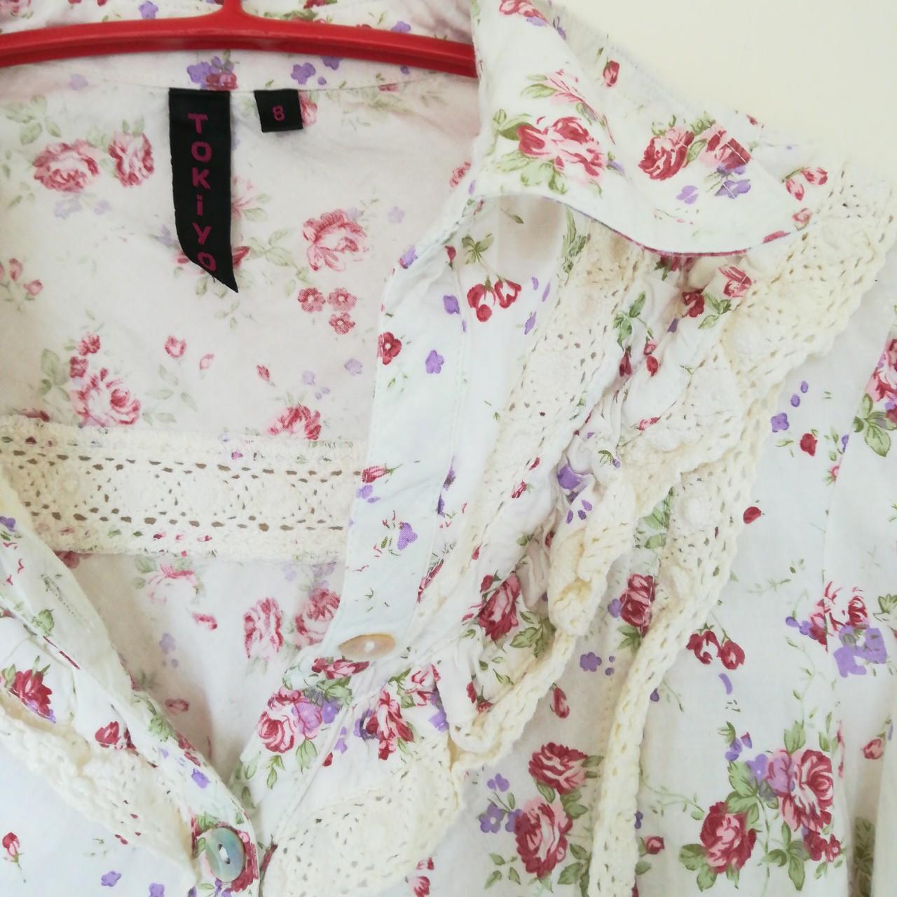 Pretty white floral blouse / shirt - New without... - Depop