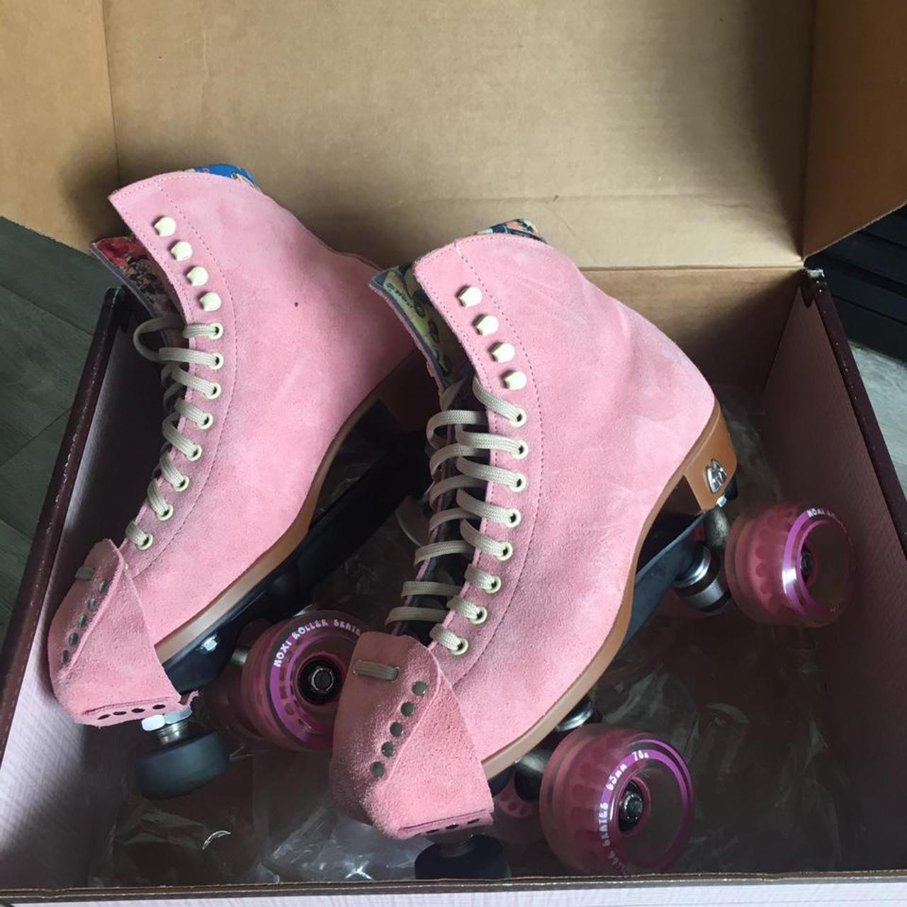 Moxi lolly best sale strawberry skates