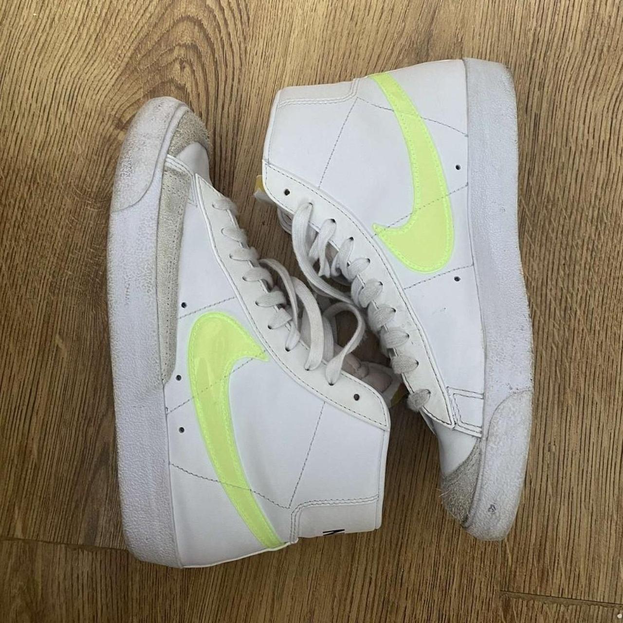 nike blazer mid 77 fluro green