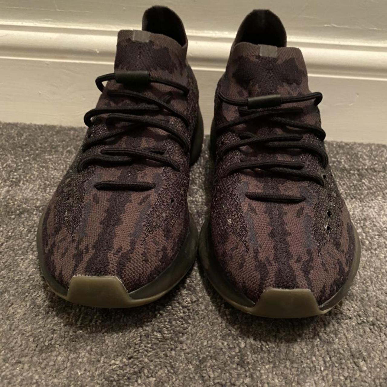 Yeezy 380 ‘onyx’ Worn a handful of times but no... - Depop