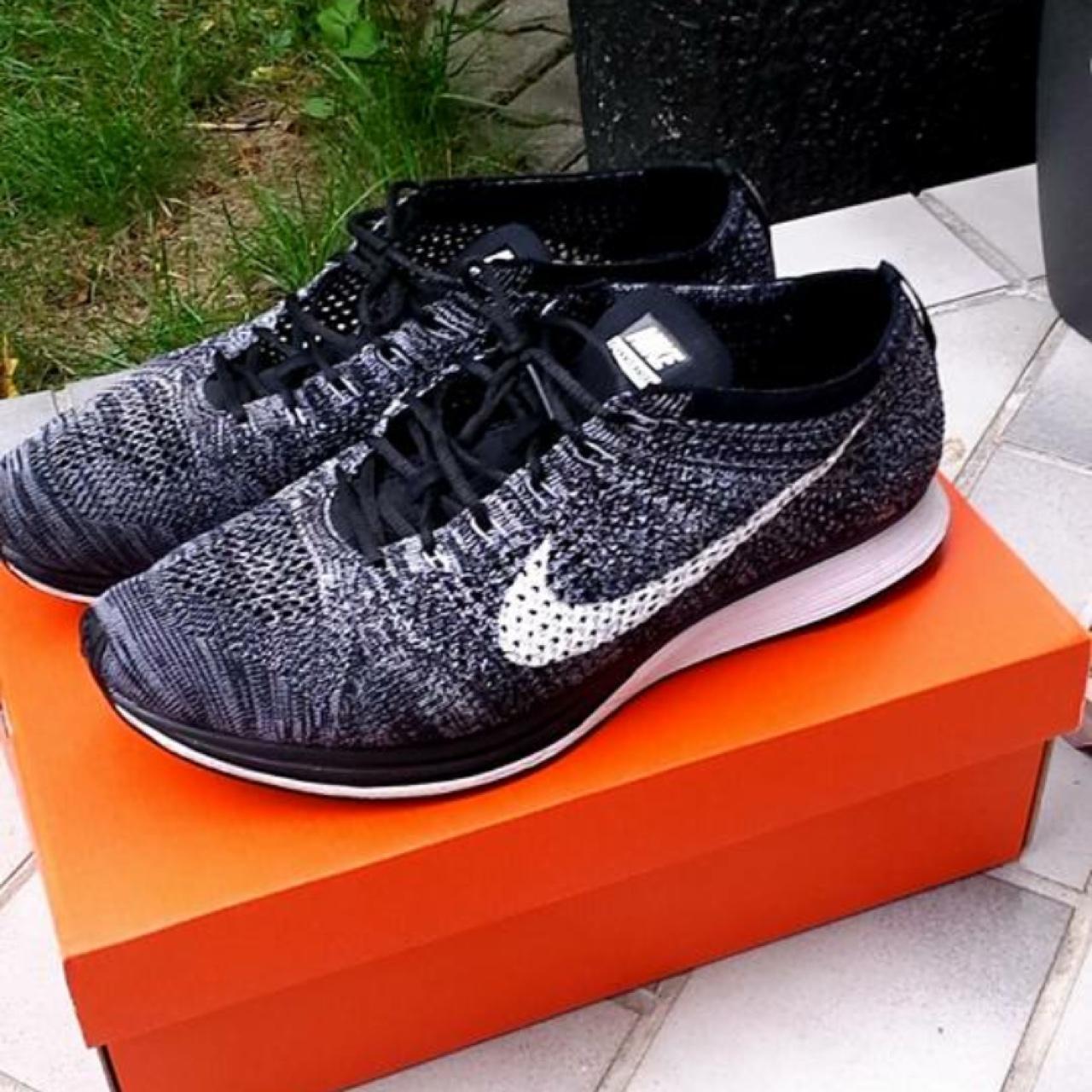 nike flyknit racer size 11