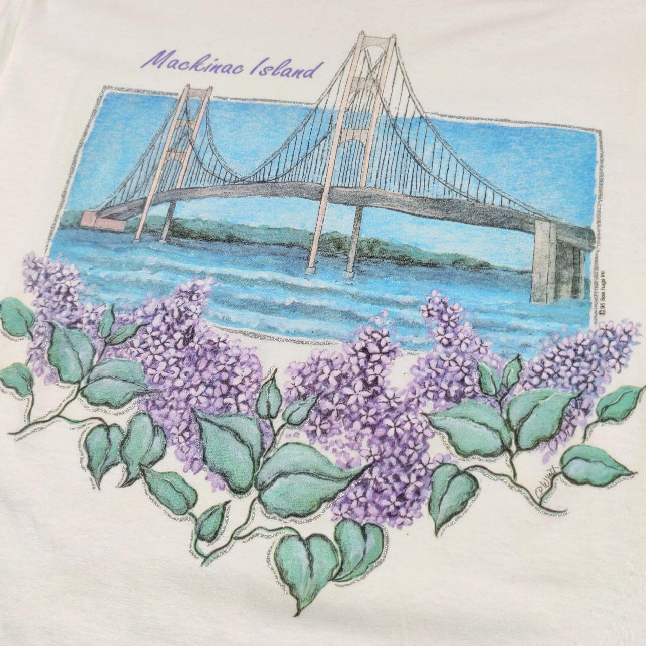 American Vintage Women's White and Purple T-shirt (2)