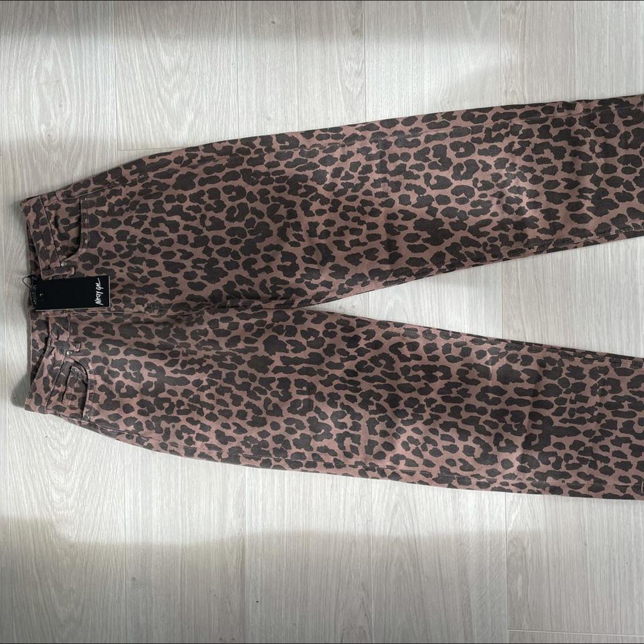 nasty gal leopard print jeans size 8 never worn - Depop