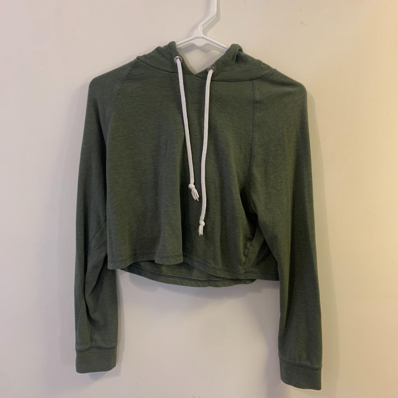 Olive green clearance cropped hoodie