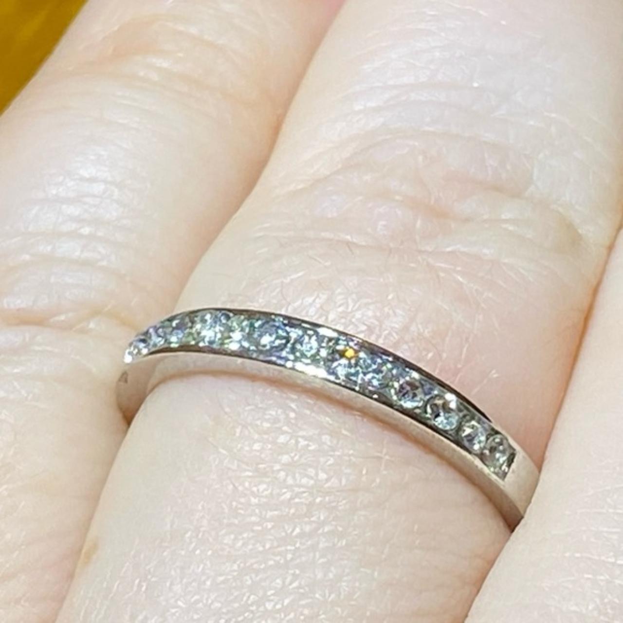 NWOT Faux diamond band estimated size 9. Depop