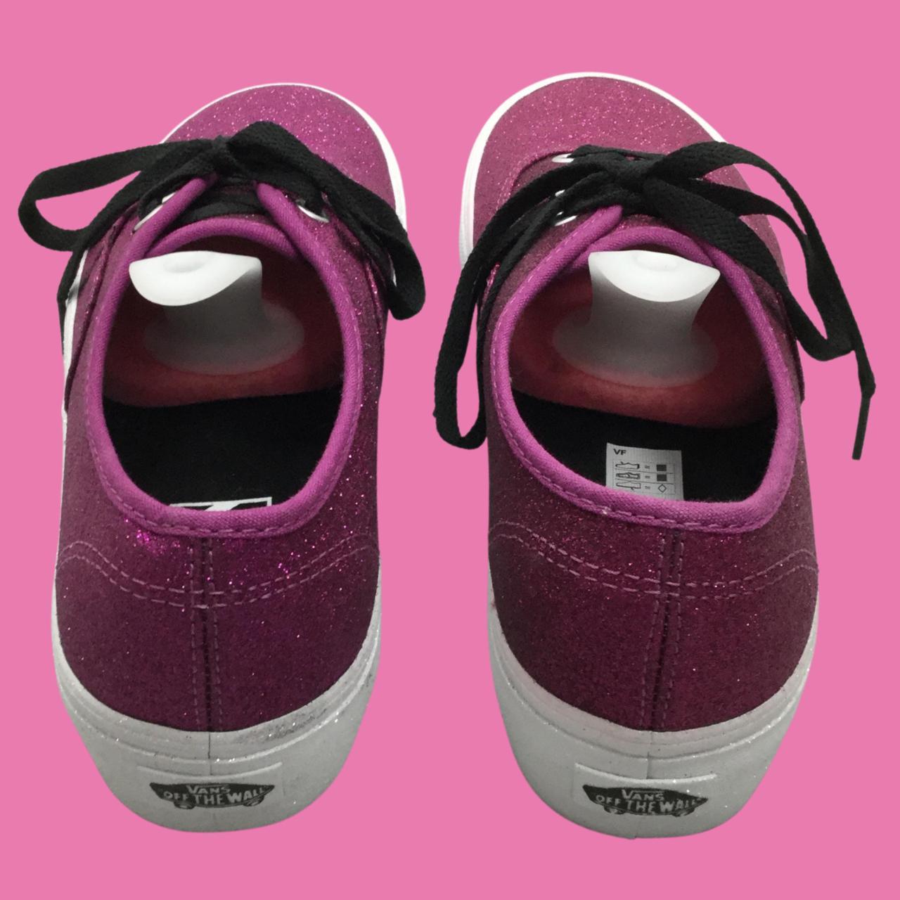 Product Image 4 - D8-08
VANS Trainers
-Glittered 
-Purple
-Lace up
-Ankle rise

Condition-