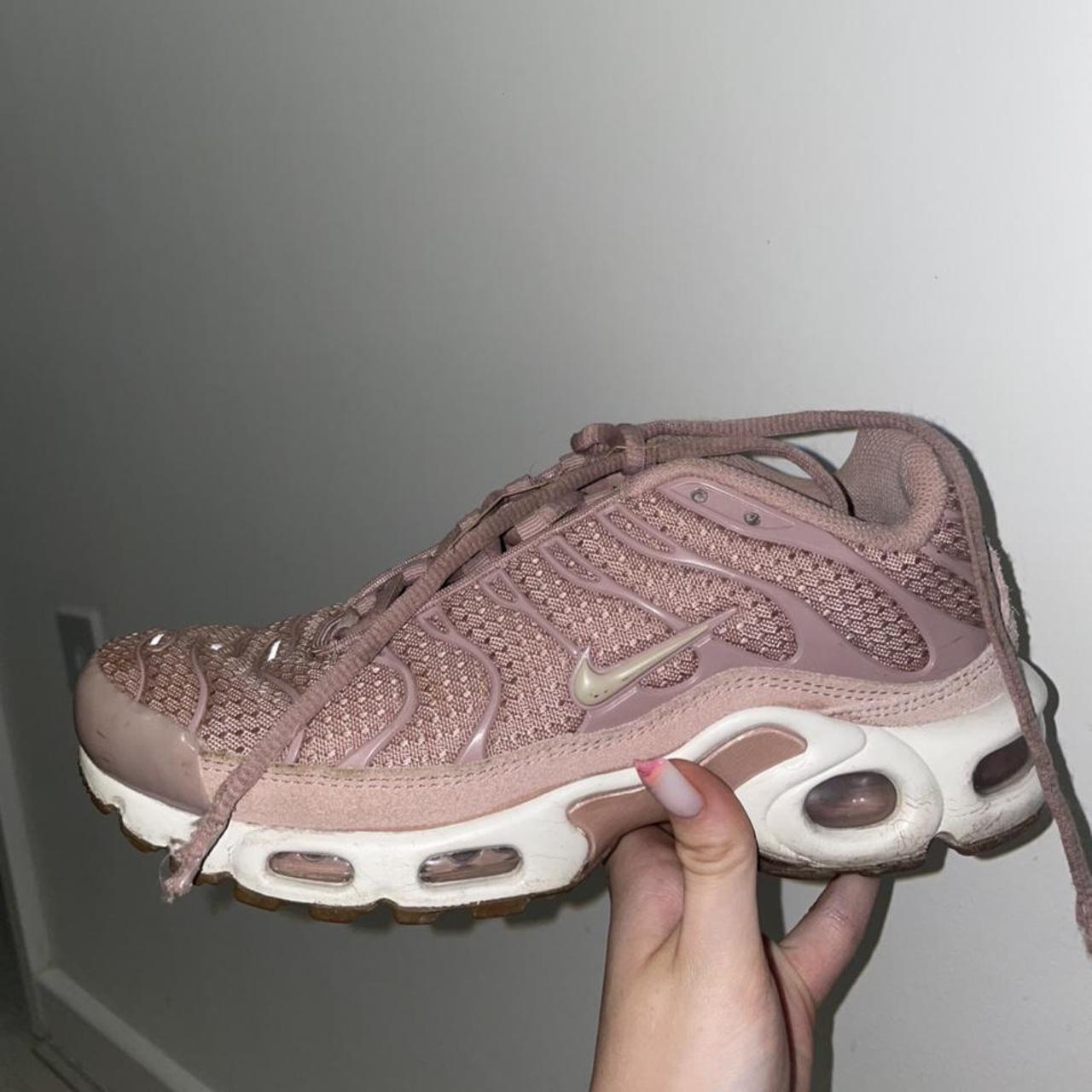 particle pink tns