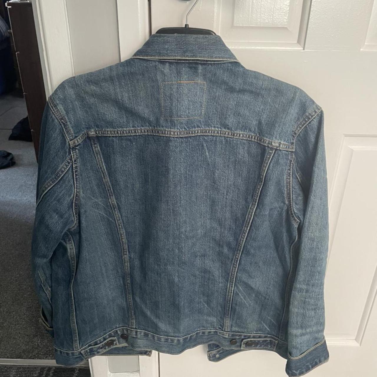 Levi's Trucker Jacket - in excellent condition,... - Depop