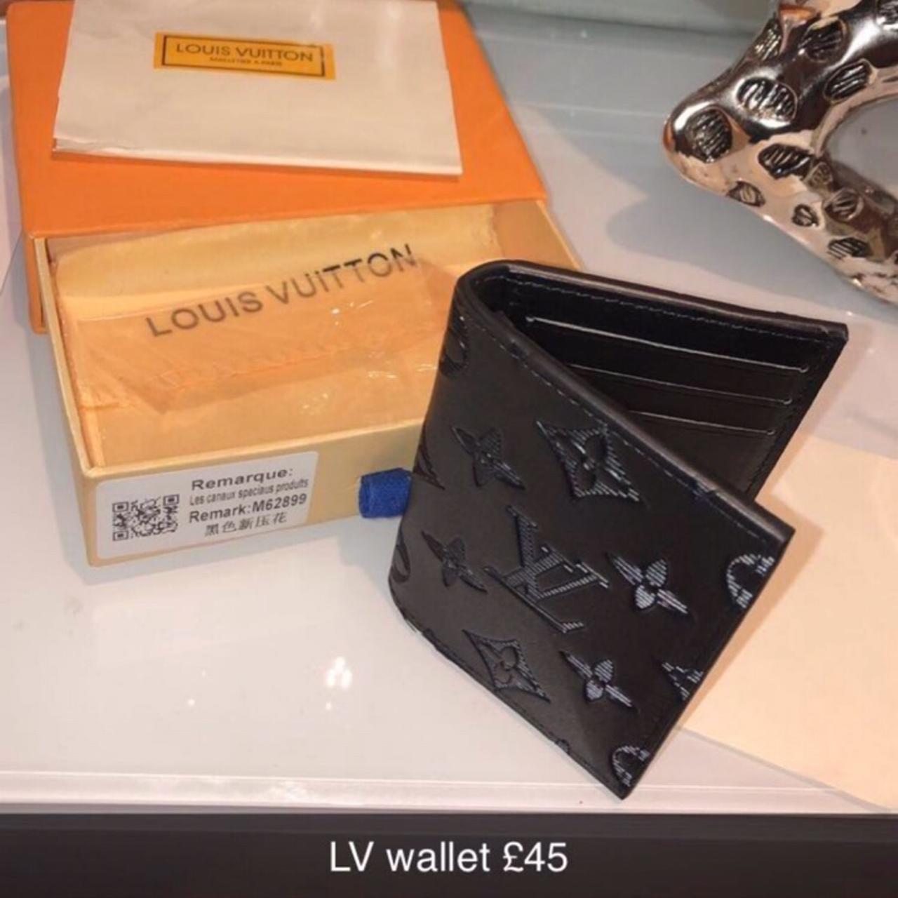 Louis Vuitton International Wallet - White Suhali - Depop