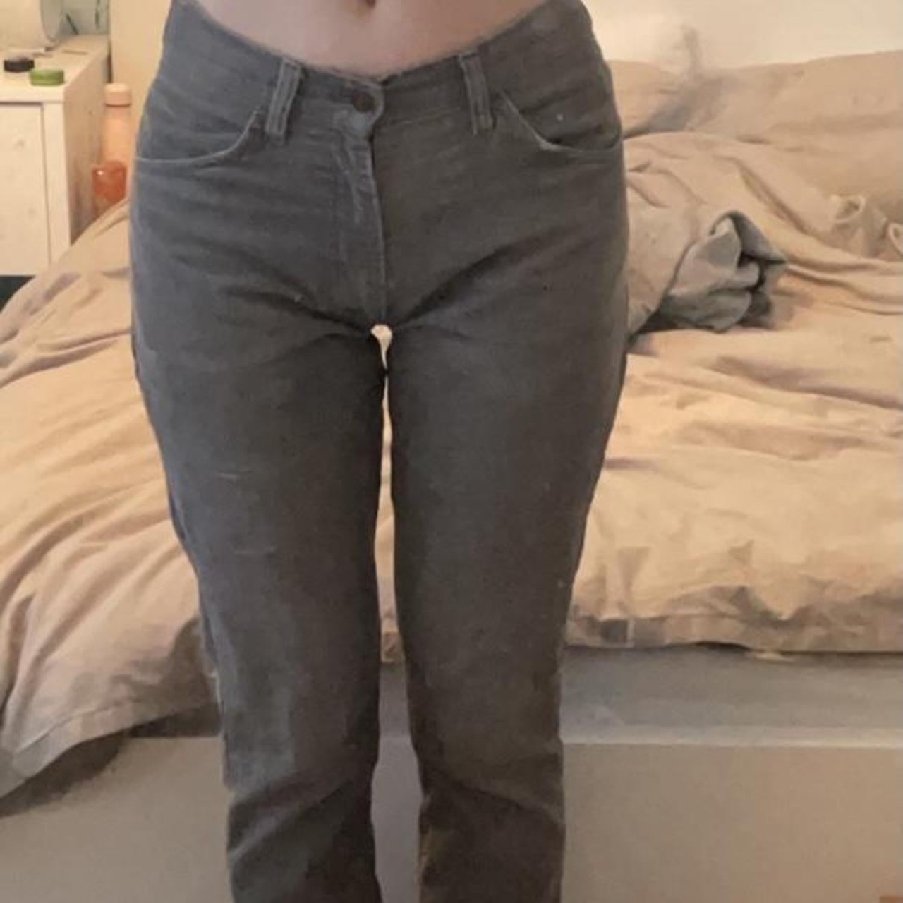 Levi's Women's Grey Jeans | Depop