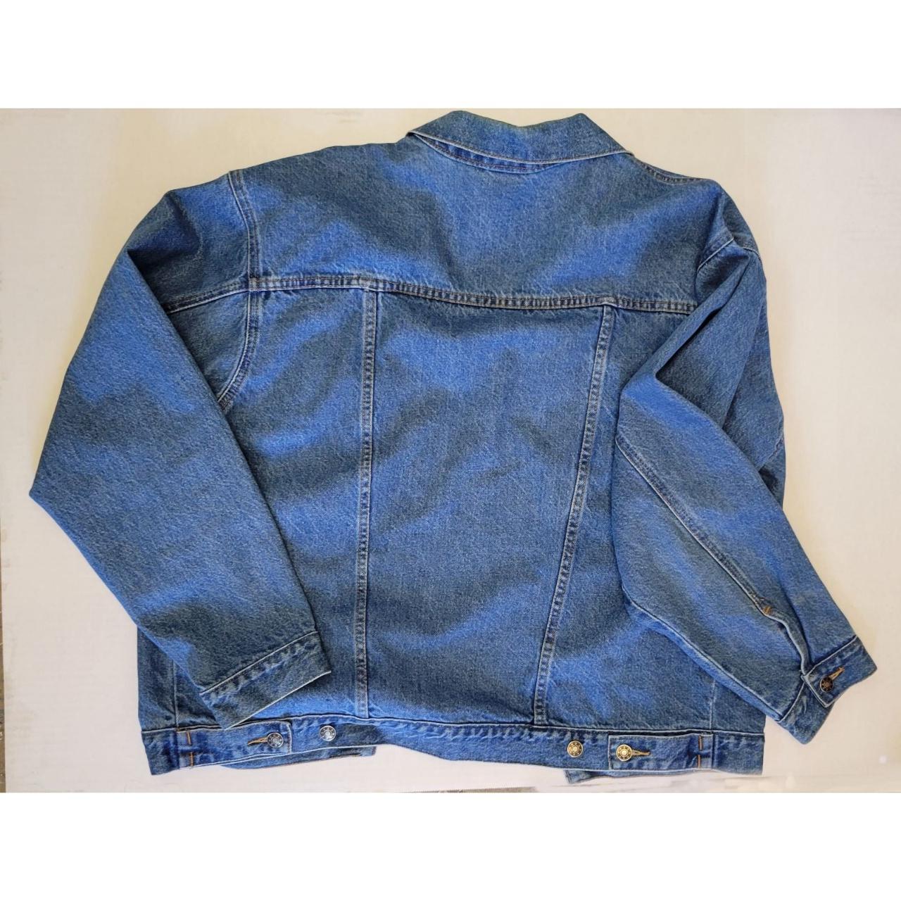 Vintage 1990's Denim Truckers Jacket. Medium blue... - Depop