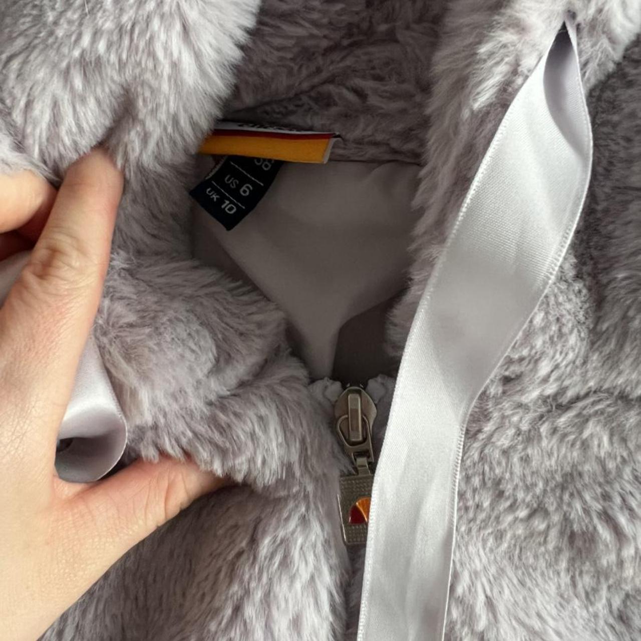 ellesse fluffy hoodie