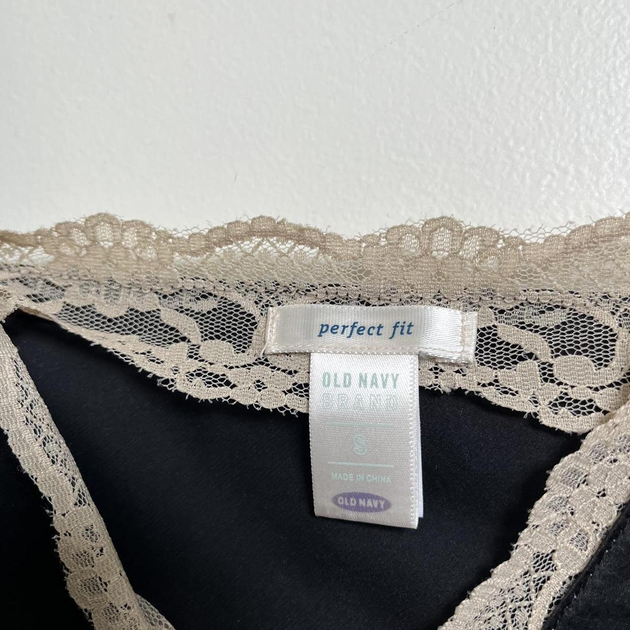 Beautiful unique vintage knit lace camisole Size XL - Depop